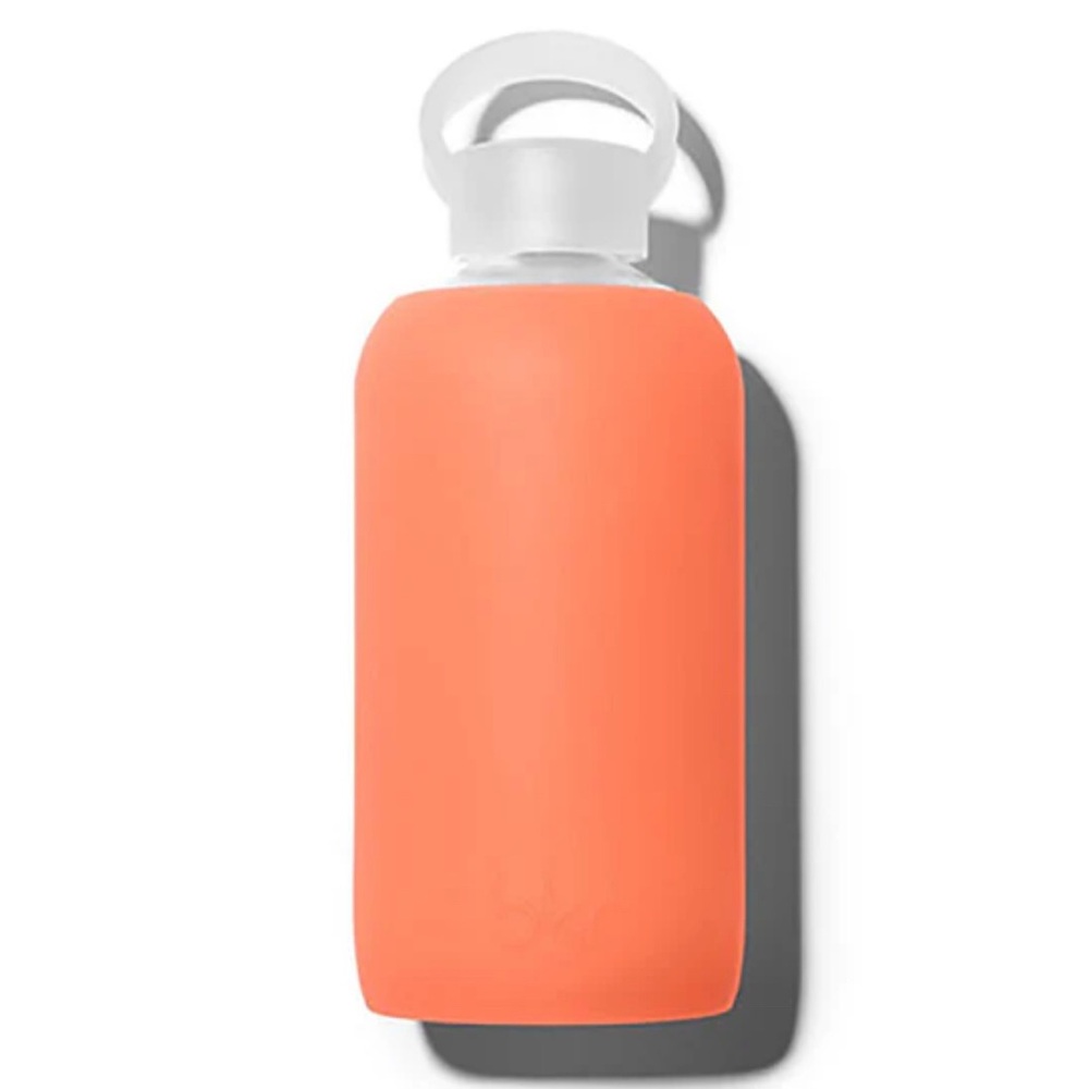 The bkr is a luxe soda-lime glass water bottle with a silicone sleeve cover.